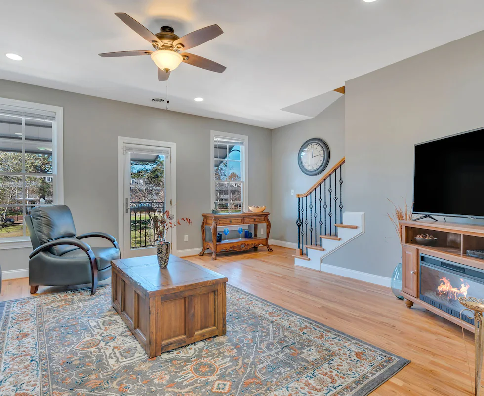 30A Airbnb Property Management: Running a Successful Listing the Right Way